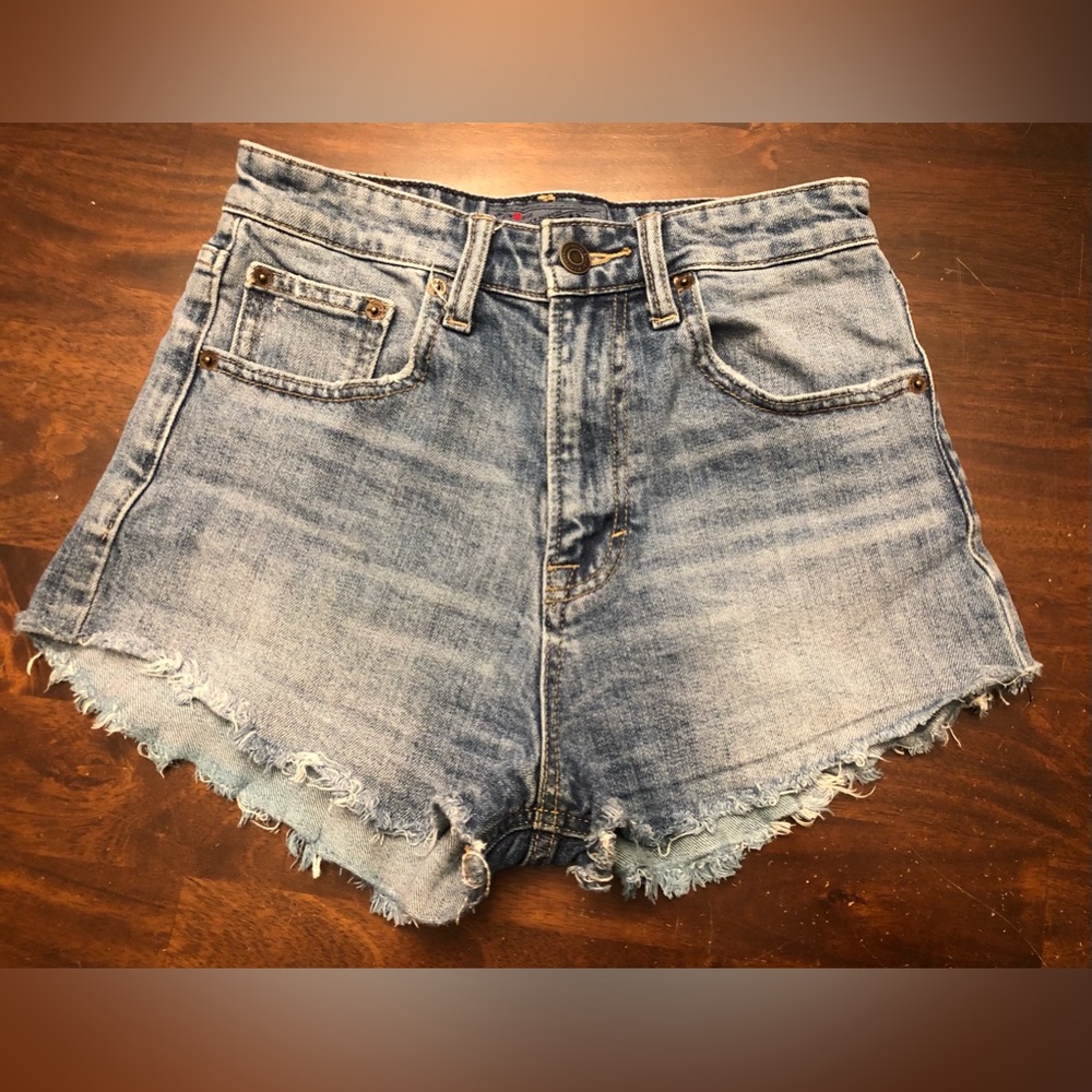 Lucky Brand "Pins" Denim Shorts Women’s size 0/25